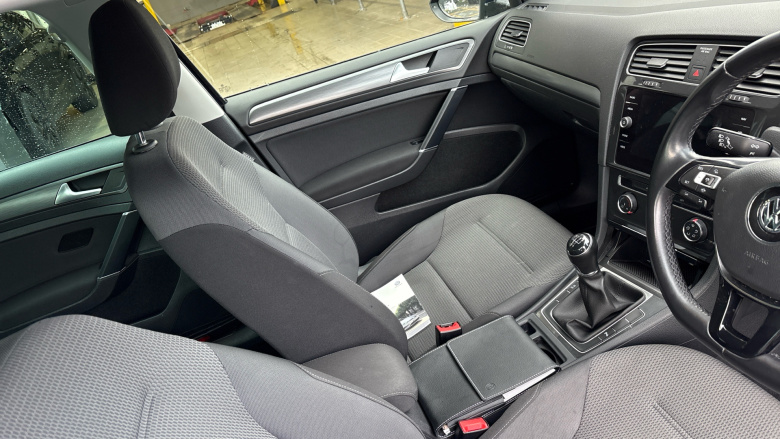 Volkswagen Golf 1.6 TDI Match 5dr Diesel Hatchback